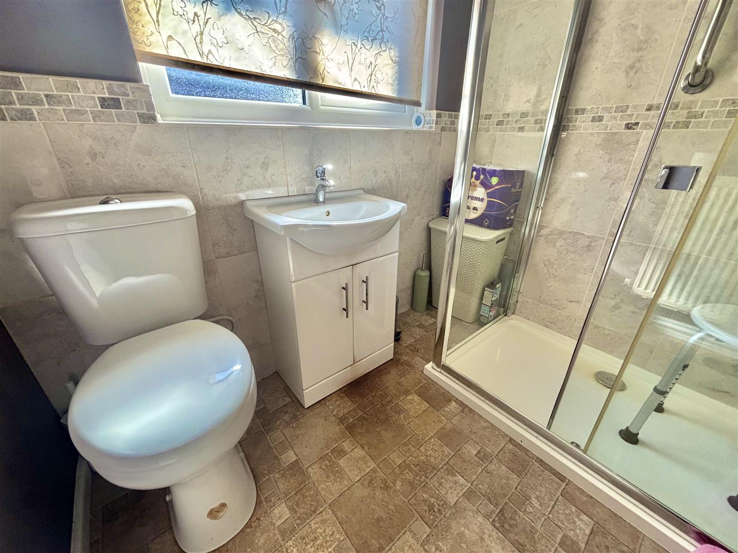 Dunvant Road, Killay, Swansea, SA2 7NL